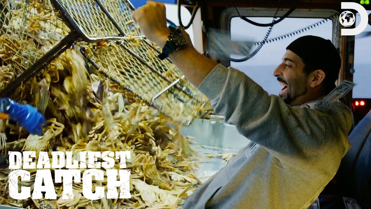 Cornelia Marie Hits the Crab Jackpot | Deadliest Catch